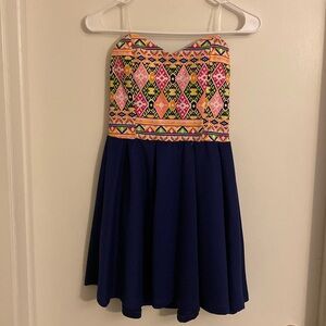 Sleeveless dress